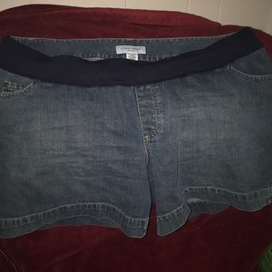 Liz Lang Maternity shorts size extra large